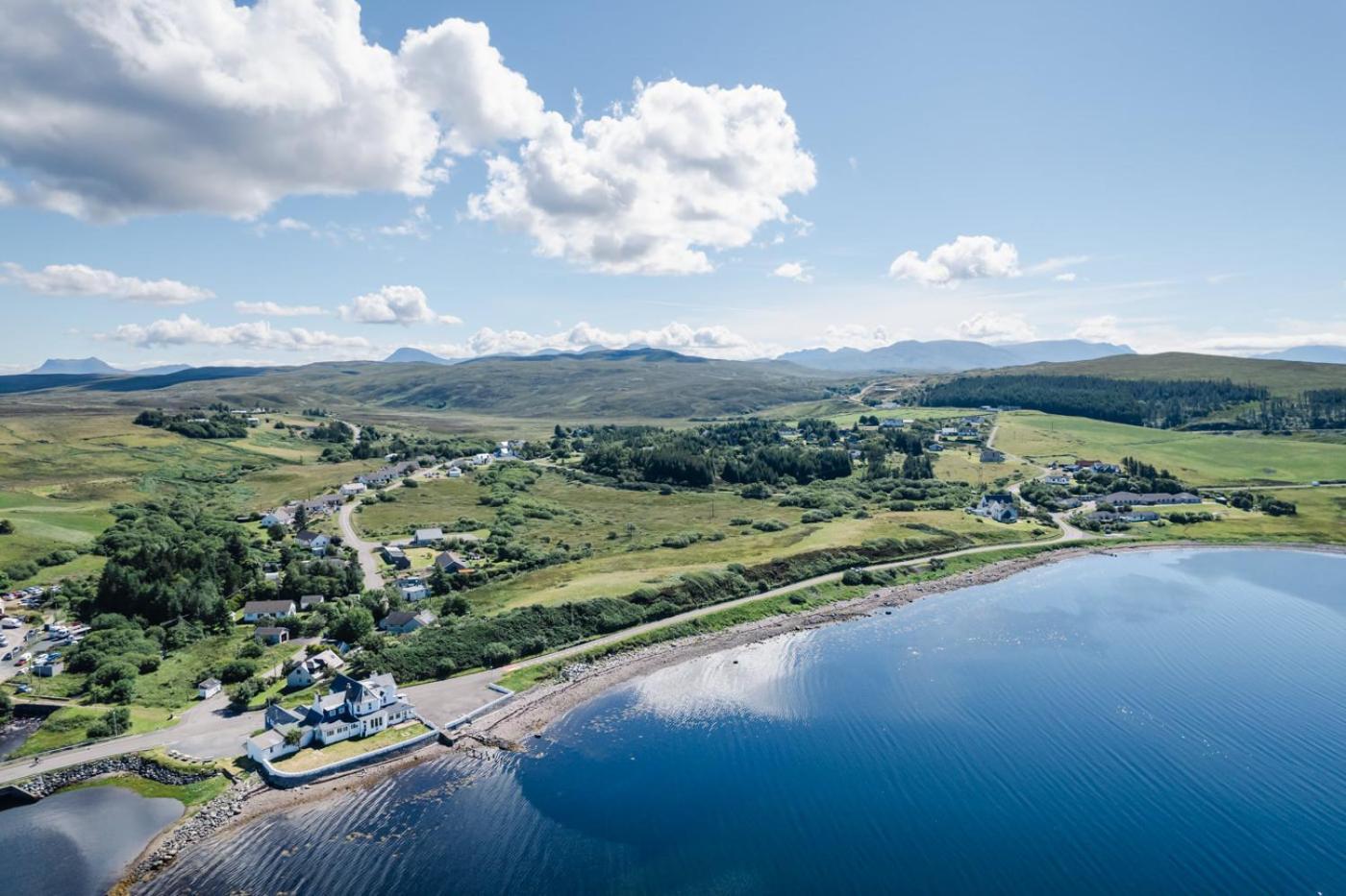 Aultbea Hotel Achnasheen Buitenkant foto