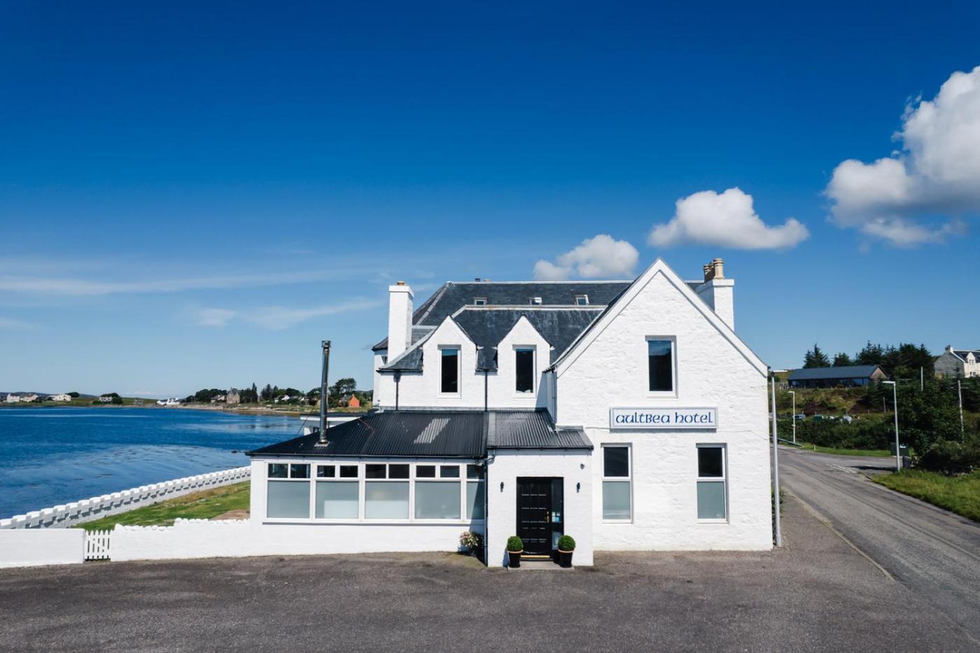 Aultbea Hotel Achnasheen Buitenkant foto
